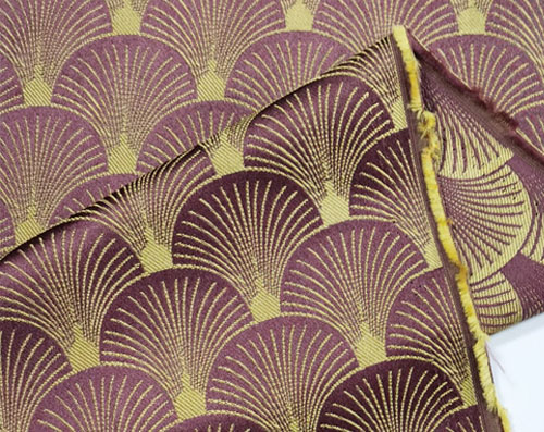 Jacquard tamisant déco bordeaux fils or
